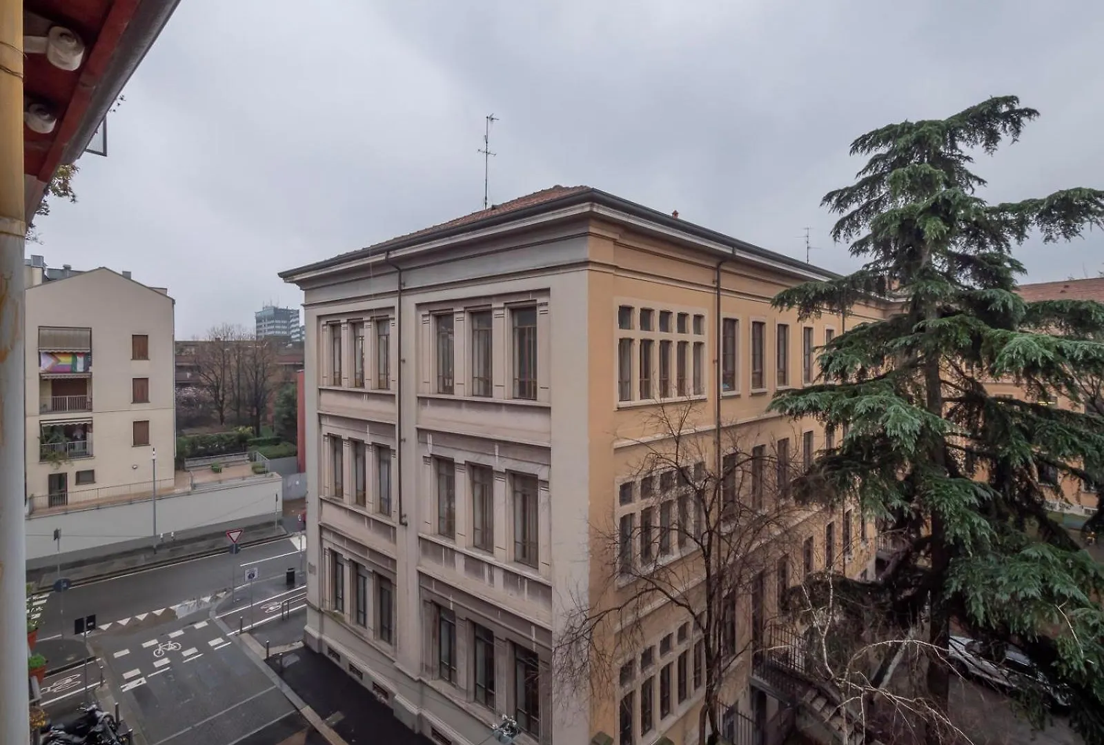 Design Apartment - Bernardino De Conti 6 Milan Italy