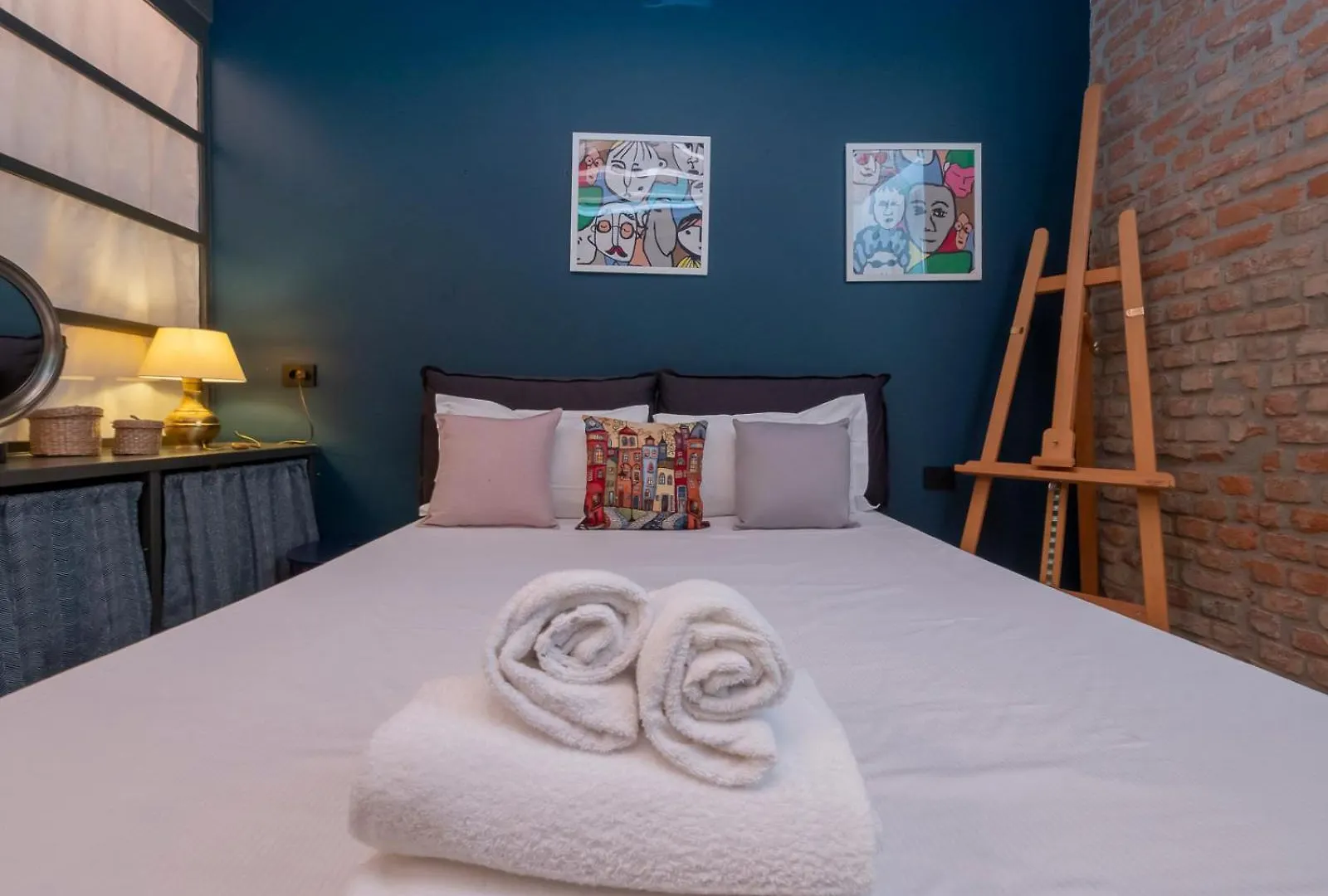 Design Apartment - Bernardino De Conti 6 Milan 0*,  Italy